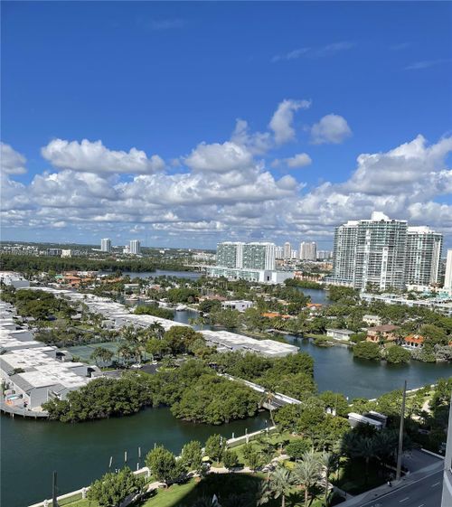 1605-16001 Collins Ave, Sunny Isles Beach, FL, 33160 | Card Image