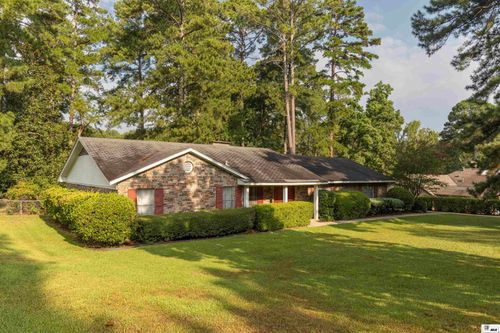 2203 Greenbriar Dr, Ruston, LA, 71270-2779 | Card Image