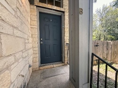 1729 Constantino Cir, Austin, TX, 78745-4170 | Card Image