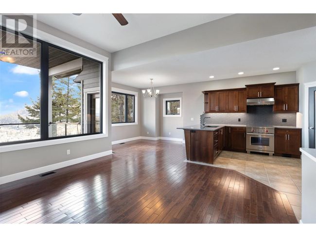 2039 Cornerstone Dr, House other with 4 bedrooms, 3 bathrooms and 2 parking in West Kelowna BC | Image 8