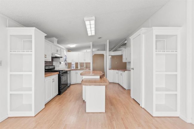 326 Plum Tree, House other with 3 bedrooms, 2 bathrooms and 4 parking in Livingston TX | Image 16