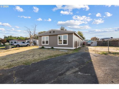 1175 Sw Sandy Dr, Hermiston, OR, 97838-9464 | Card Image
