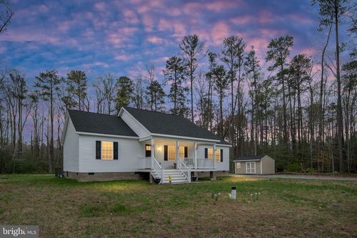 300 River Oaks Rd, Center Cross, VA, 22437-2093 | Card Image