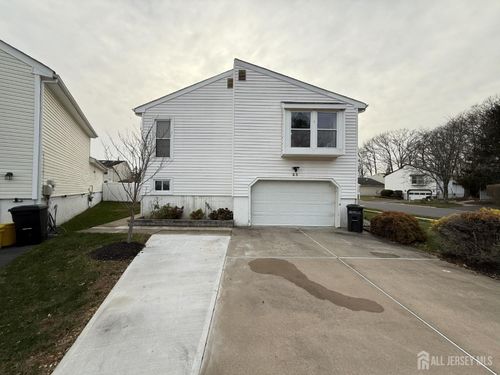 23 Woodland Way, Dayton, NJ, 08810-1419 | Card Image