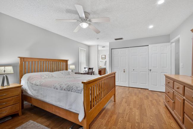360 Quebec Ct, Condo with 3 bedrooms, 2 bathrooms and null parking in Royal Palm Beach FL | Image 33