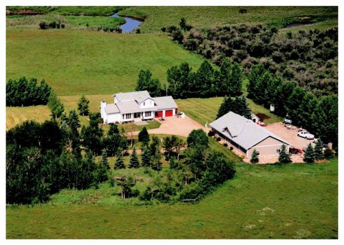 3216 Township Road 303 Road, Rural Mountain View County, AB, T0M0N0 | Card Image