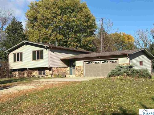 11623 375th Ave, Waseca, MN, 56093-4519 | Card Image