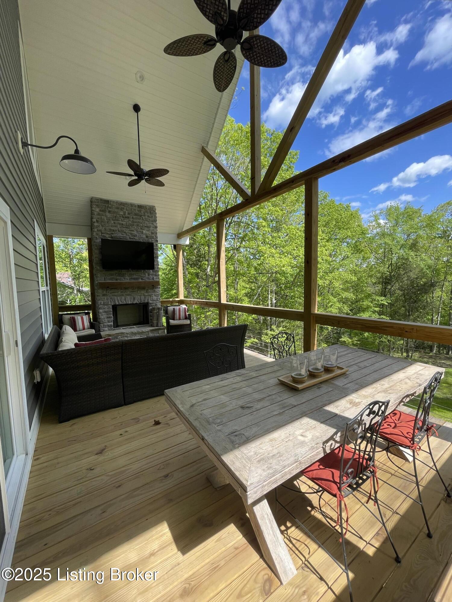 Residential Lease in Clarkson 4