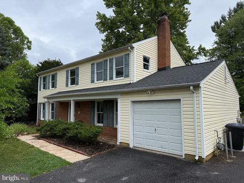 20104 Westerly Ave, POOLESVILLE, MD, 20837-2217 | Card Image
