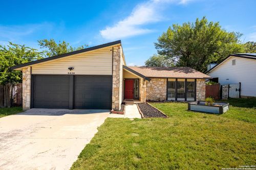 5839 Moores Crk, San Antonio, TX, 78233-5129 | Card Image