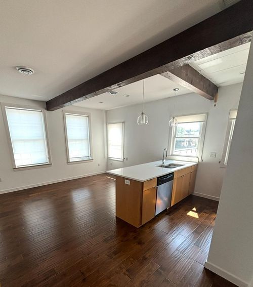 apt-a-1610 W Lake St, Minneapolis, MN, 55408-2594 | Card Image