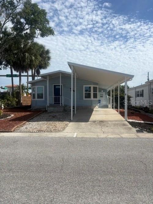 1 Pelican Dr N, OLDSMAR, FL, 34677-2526 | Card Image