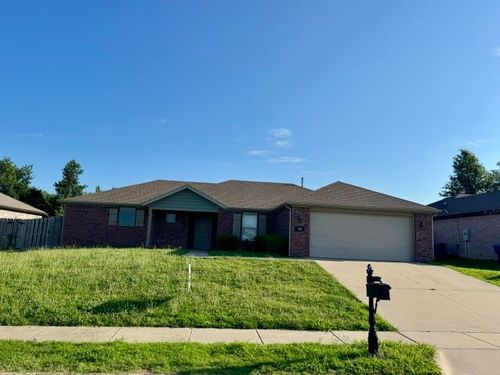 306 Lion Dr N, Gravette, AR, 72736-8797 | Card Image
