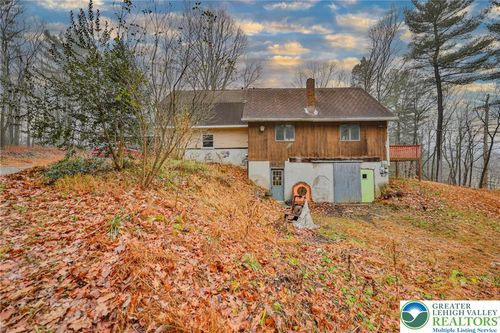 355 Hickory Rd, Palmerton, PA, 18071-6725 | Card Image