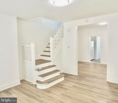 405 W Ruscomb St, PHILADELPHIA, PA, 19120-3821 | Card Image