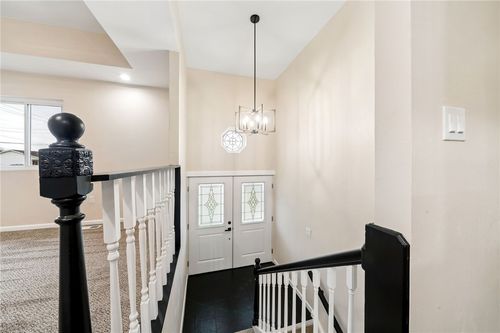 749 Parkway Dr, Harwick, PA, 15049-8923 | Card Image