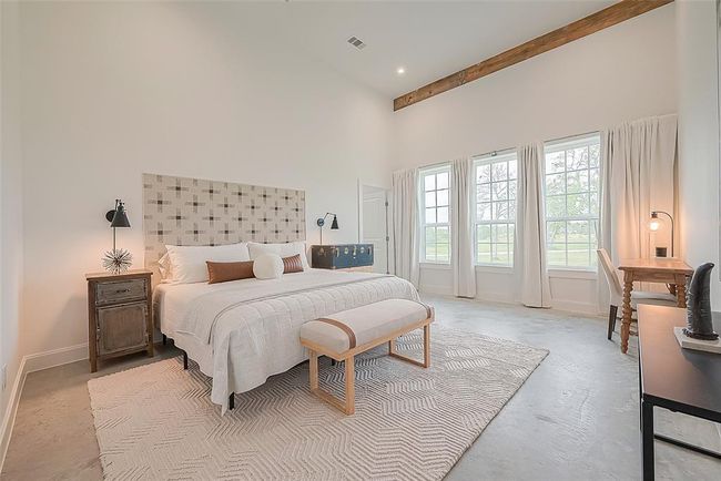 1295 Brazos River Rd, Home with 5 bedrooms, 6 bathrooms and 4 parking in Freeport TX | Image 21