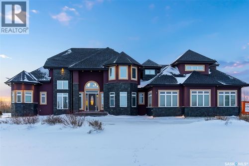 123 Slater Cres, Pilot Butte, SK, S0G3Z0 | Card Image