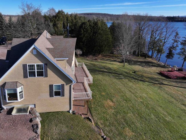 31 Pearl Bay Lane, House other with 4 bedrooms, 3 bathrooms and null parking in Grand Isle VT | Image 12