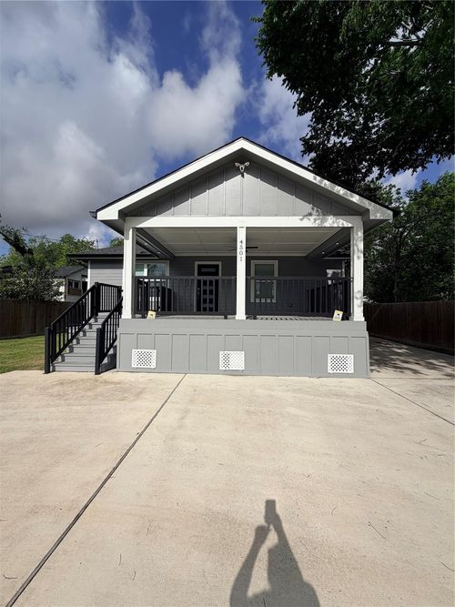 4501 Hirsch Rd, Houston, TX, 77026-2743 | Card Image