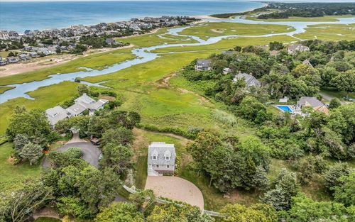4 Arrowhead Cir, East Sandwich, MA, 02537-1008 | Card Image