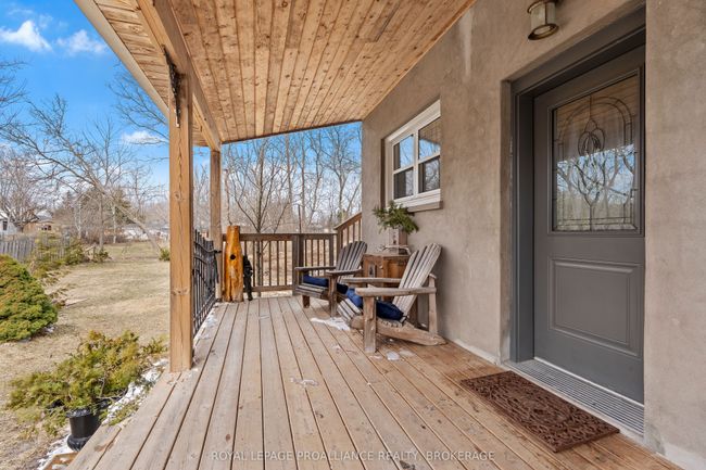 3958 Harrowsmith Rd, House other with 4 bedrooms, 3 bathrooms and 10 parking in Harrowsmith ON | Image 8