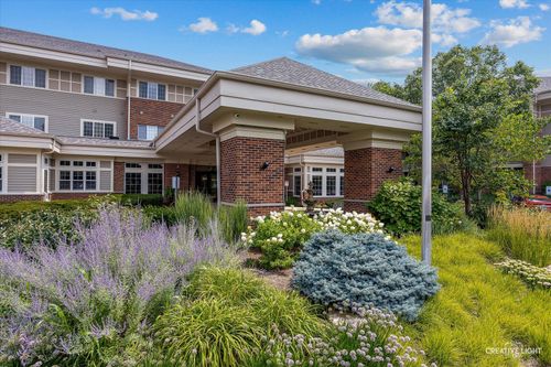 apt-202-801 N Mclean Blvd, Elgin, IL, 60123-2072 | Card Image