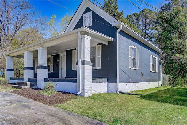 209 N Yadkin Ave, House other with 2 bedrooms, 1 bathrooms and null parking in Spencer NC | Image 4