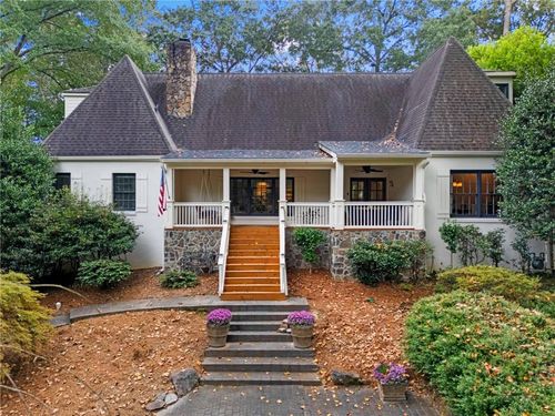 937 Buckingham Cir Nw, Atlanta, GA, 30327-2701 | Card Image