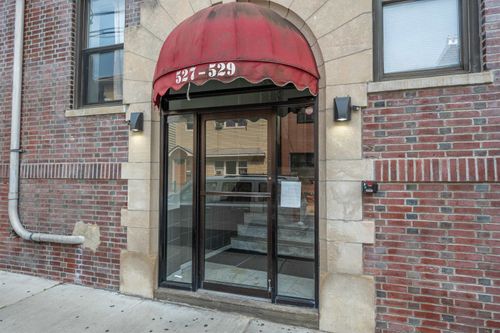 b1-527-529 34th St, Union City, NJ, 07087 | Card Image