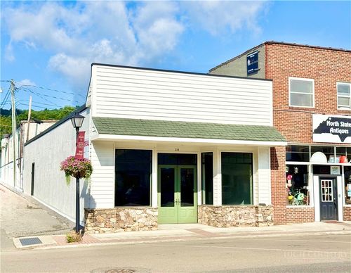 214 S Jefferson Ave, West Jefferson, NC, 28694-9737 | Card Image
