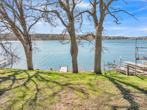 16876 255th Ave, Spirit Lake, IA, 51360-7007 | Card Image