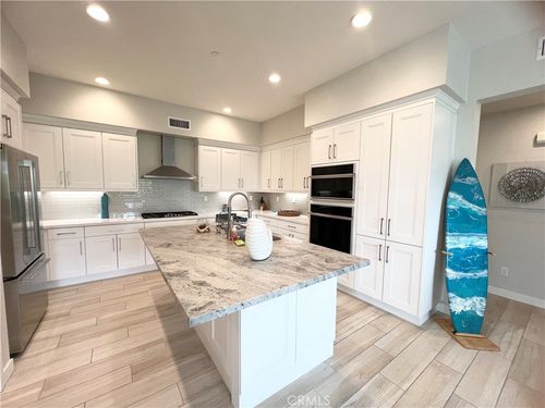 1519 Doheny Way, Dana Point, CA, 92629-5925 | Card Image