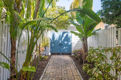 7a-1012 Packer St, Key West, FL, 33040-3261 | Card Image