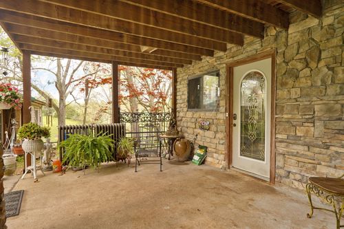 11730 Lawrence 1195, Mount Vernon, MO, 65712-9154 | Card Image