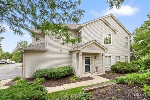 452 Jamestown Ct, Aurora, IL, 60502-6473 | Card Image
