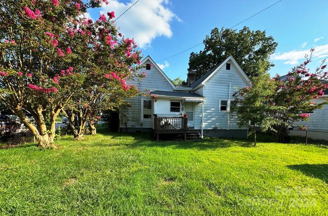 300 S Iredell Ave, House other with 2 bedrooms, 1 bathrooms and null parking in Spencer NC | Image 9