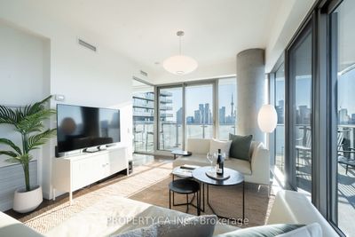 2702 - 390 Cherry St, Condo with 2 bedrooms, 2 bathrooms and 1 parking in Toronto ON | Image 2