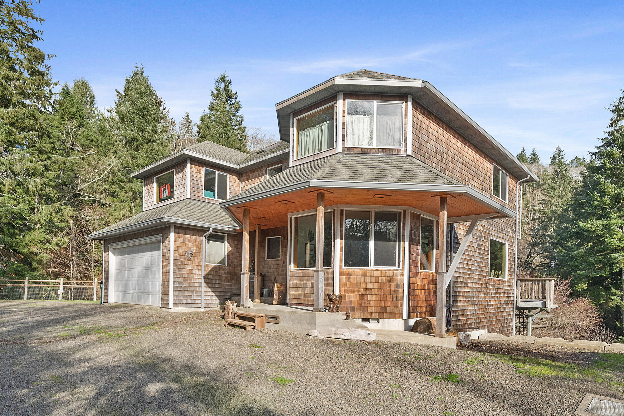 Willowbrook Dr, Tillamook, OR 97141