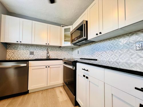 260 Dorchester K, West Palm Beach, FL, 33417-1464 | Card Image