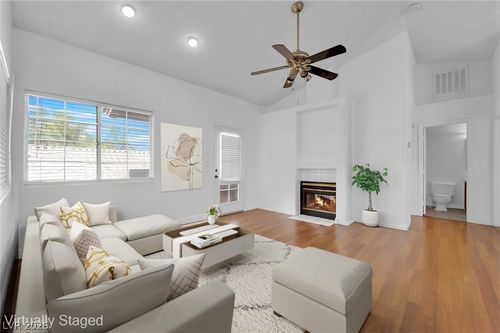 202-1600 N Torrey Pines Dr, Las Vegas, NV, 89108-2607 | Card Image