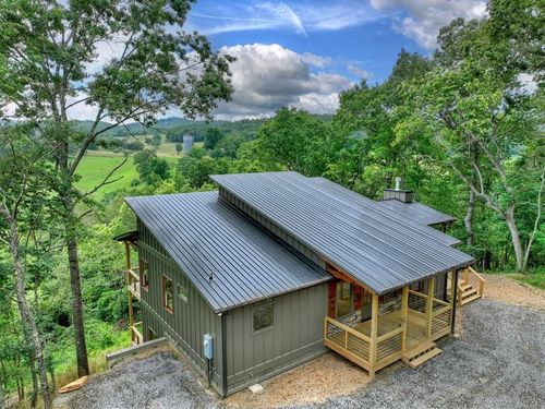 11 Windy Valley Trl, Blue Ridge, GA, 30513-7193 | Card Image