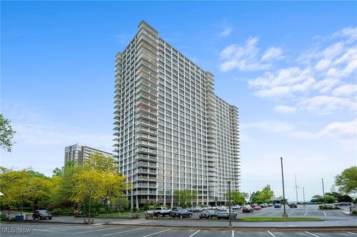 apt-1408-12700 Lake Ave, Lakewood, OH, 44107-1504 | Card Image