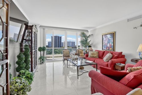 903-7000 Island Blvd, Aventura, FL, 33160-2460 | Card Image