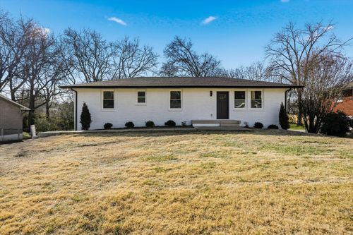 222 Jacksonian Dr, Hermitage, TN, 37076-1834 | Card Image