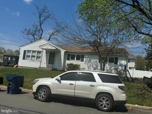 120 Meriline Ave, LAWRENCEVILLE, NJ, 08648-3827 | Card Image