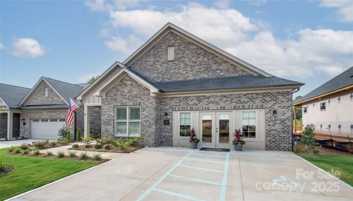 415 Newstyle Way, Gastonia, NC, 28056-8697 | Card Image