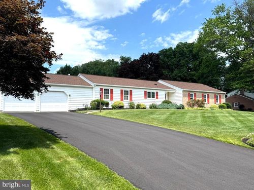 40 Greenvale Rd, WESTMINSTER, MD, 21157-5720 | Card Image