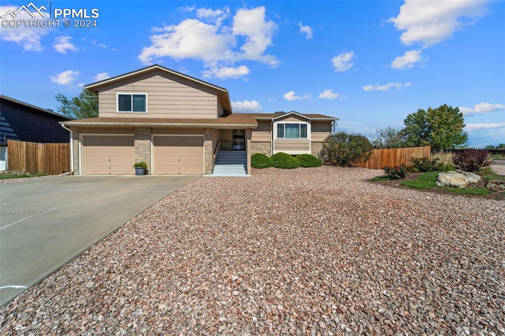 Woody Creek Dr, Colorado Springs, CO 80911