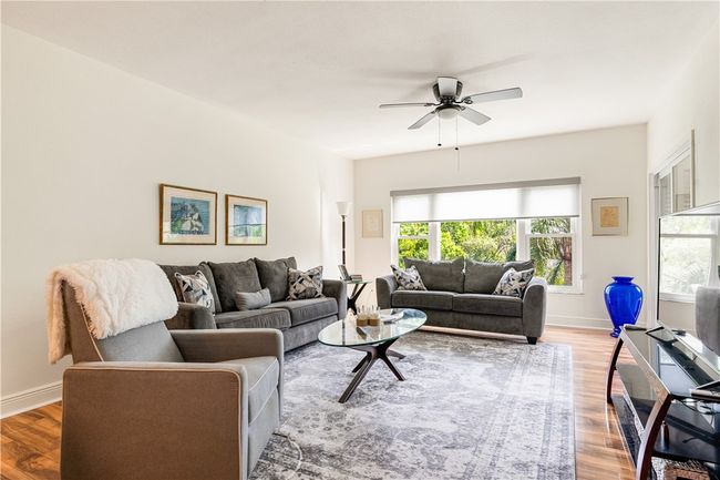 APT-205 - 6175 S Mirror Lake Dr, House attached with 2 bedrooms, 2 bathrooms and null parking in Sebastian FL | Image 4
